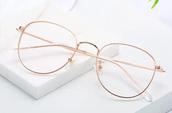 谁将会引领下一波眼镜时尚潮流？